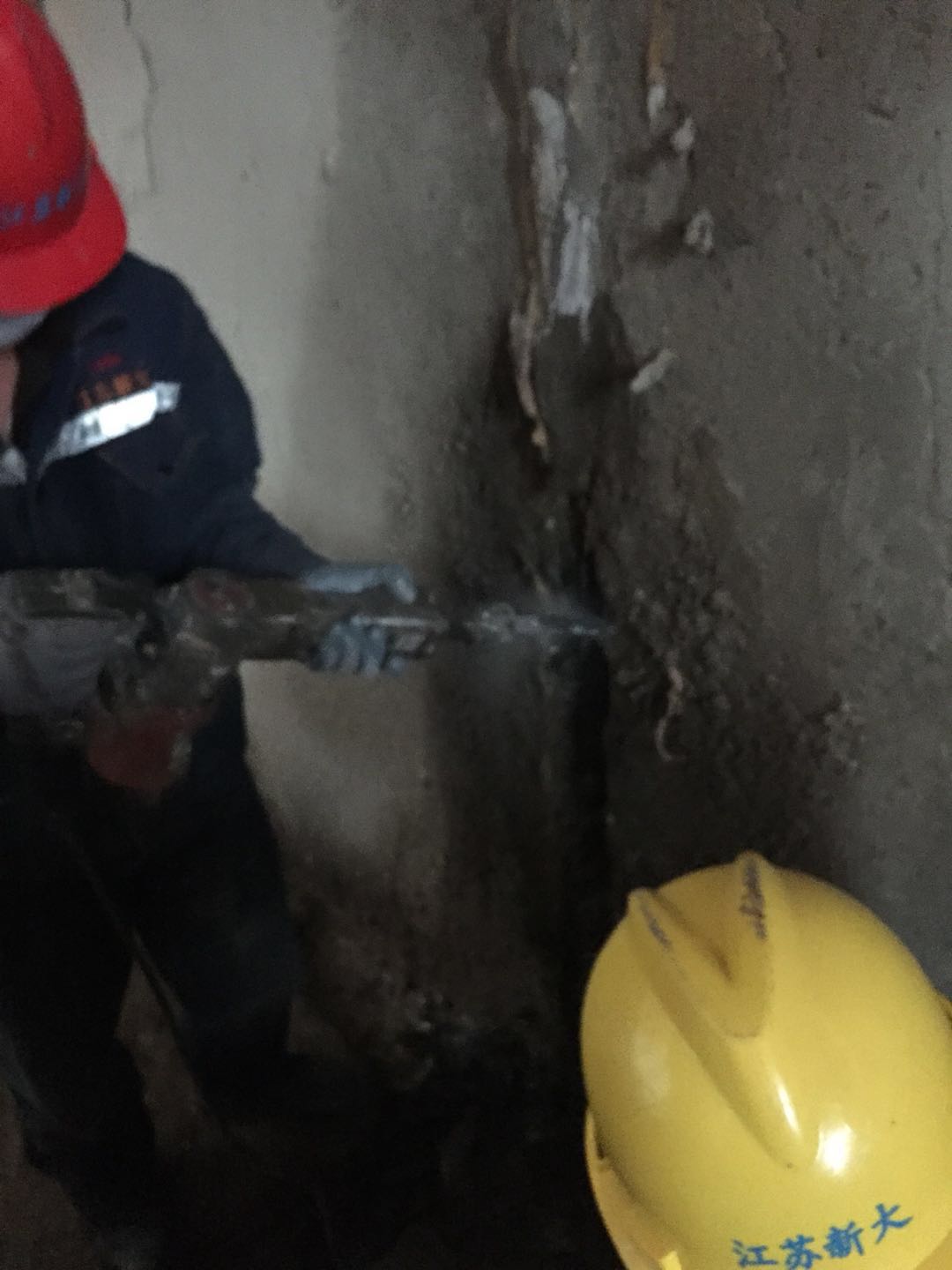 防水卷材用于地下室堵漏要点